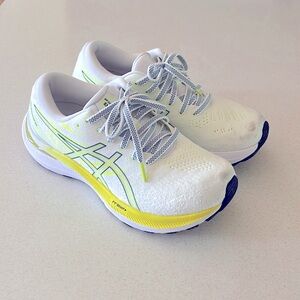 ASICS Women's GEL-KAYANO 29